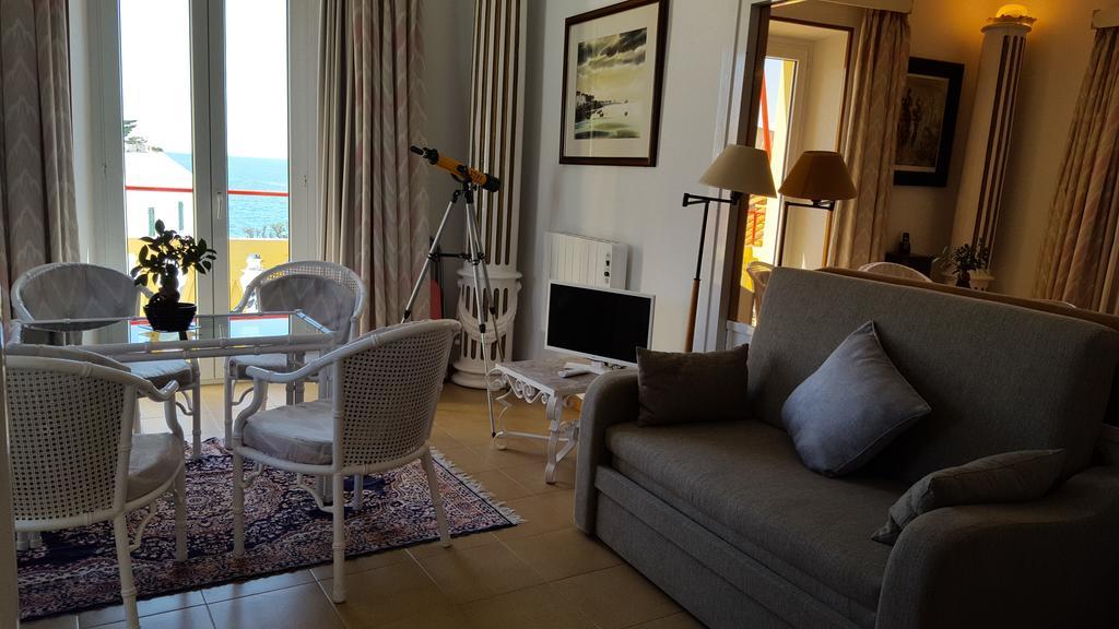Hotel La Residencia كاذاكيس المظهر الخارجي الصورة