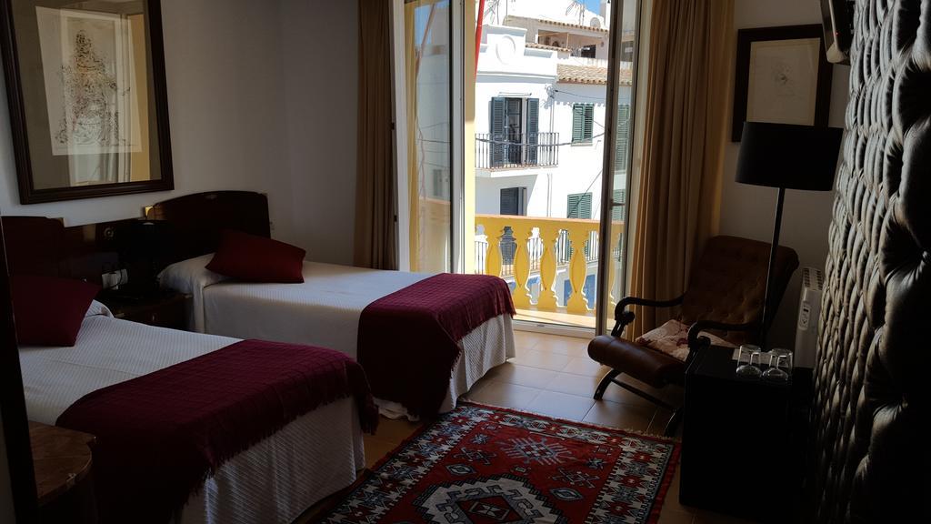 Hotel La Residencia كاذاكيس المظهر الخارجي الصورة